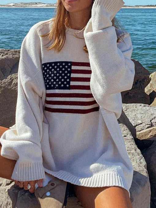 Loose American Flag Knit Long Sleeve Sweater at €88.99