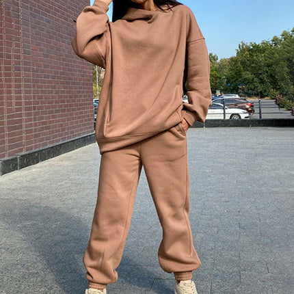 Women's casual hooded sweatshirt two-piece set at €42.99