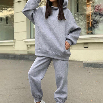 Women's casual hooded sweatshirt two-piece set at €42.99