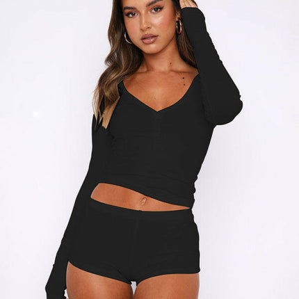 Women's knitted long-sleeved shorts 2-piece set at €24.99