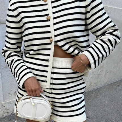 Women's striped simple cardigan shorts two-piece suit at €61.99