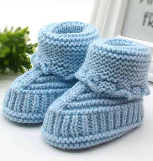 Baby Handmade Knitted Shoes at €9.99