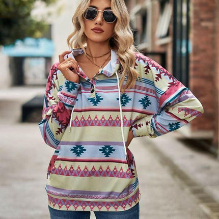 New geometric pattern long-sleeved loose hooded button pocket sweater at €48.99