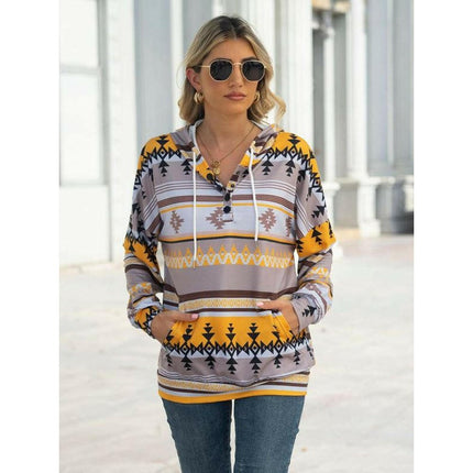 New geometric pattern long-sleeved loose hooded button pocket sweater at €48.99