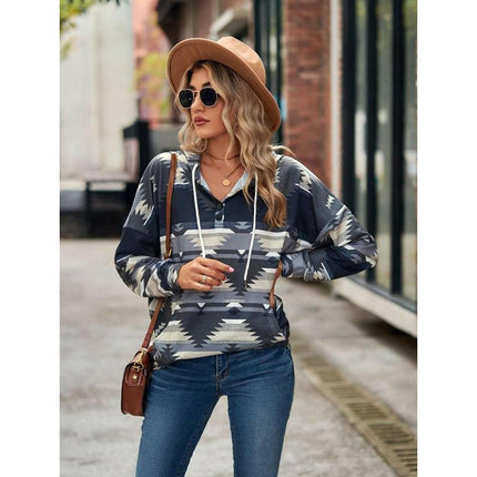 New geometric pattern long-sleeved loose hooded button pocket sweater at €48.99