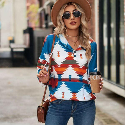 New geometric pattern long-sleeved loose hooded button pocket sweater at €48.99