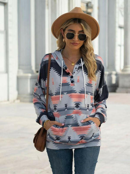 New geometric pattern long-sleeved loose hooded button pocket sweater at €48.99