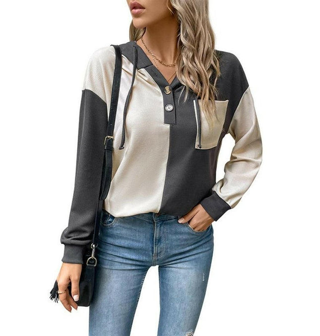 New women's long-sleeved contrast color hooded sweater at €41.99