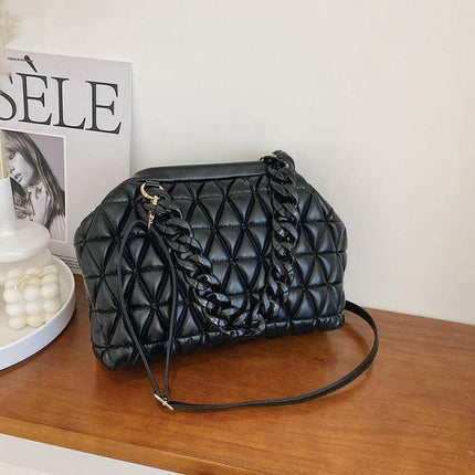 Thick Chain Handbag at €52.99