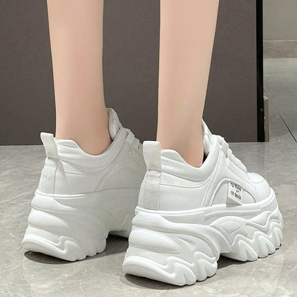 White & Black Chunky Women's Sneakers: Spring/Autumn PU Leather Shoes at €40.99