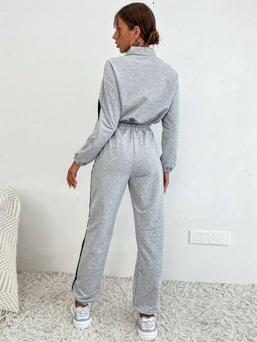 Women's two piece color block long sleeve short sweatshirt suit at €92.99